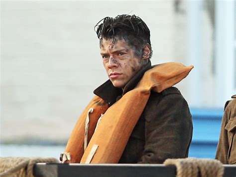 Harry Styles in a scene in the 2017 movie Dunkirk.